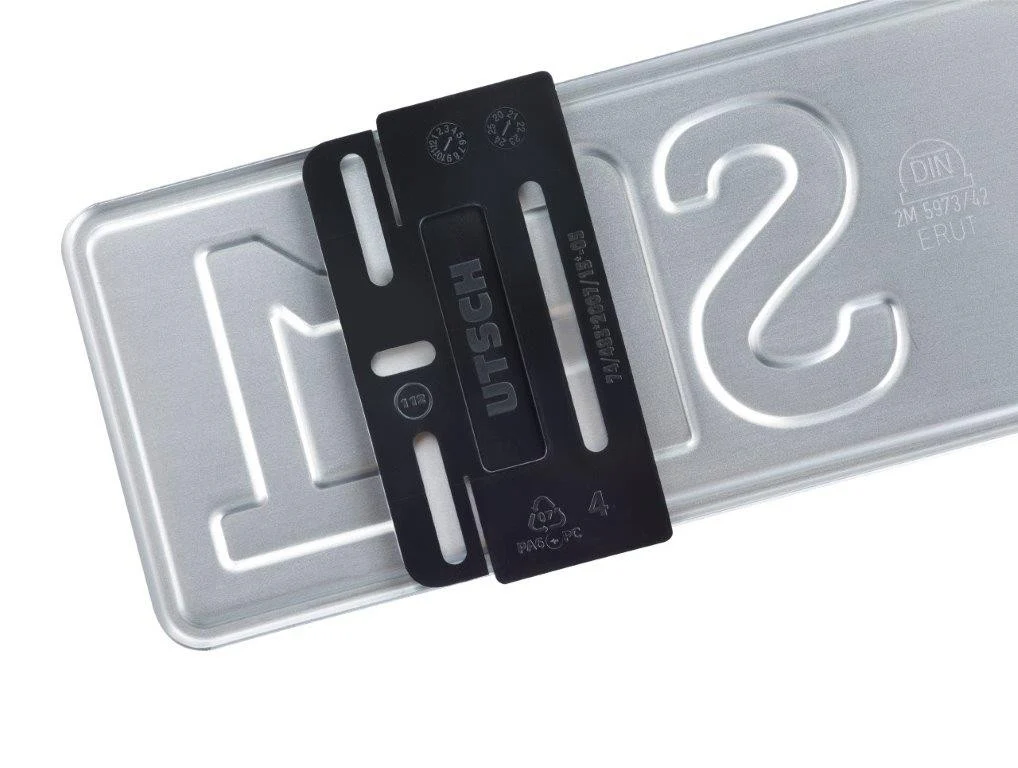 Kennzeichenhalter SimpleFix Schwarz - für 2 Kennzeichen - inkl. Schrauben - Image 4